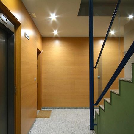 Mazi Apartments Downtown Матаро Экстерьер фото