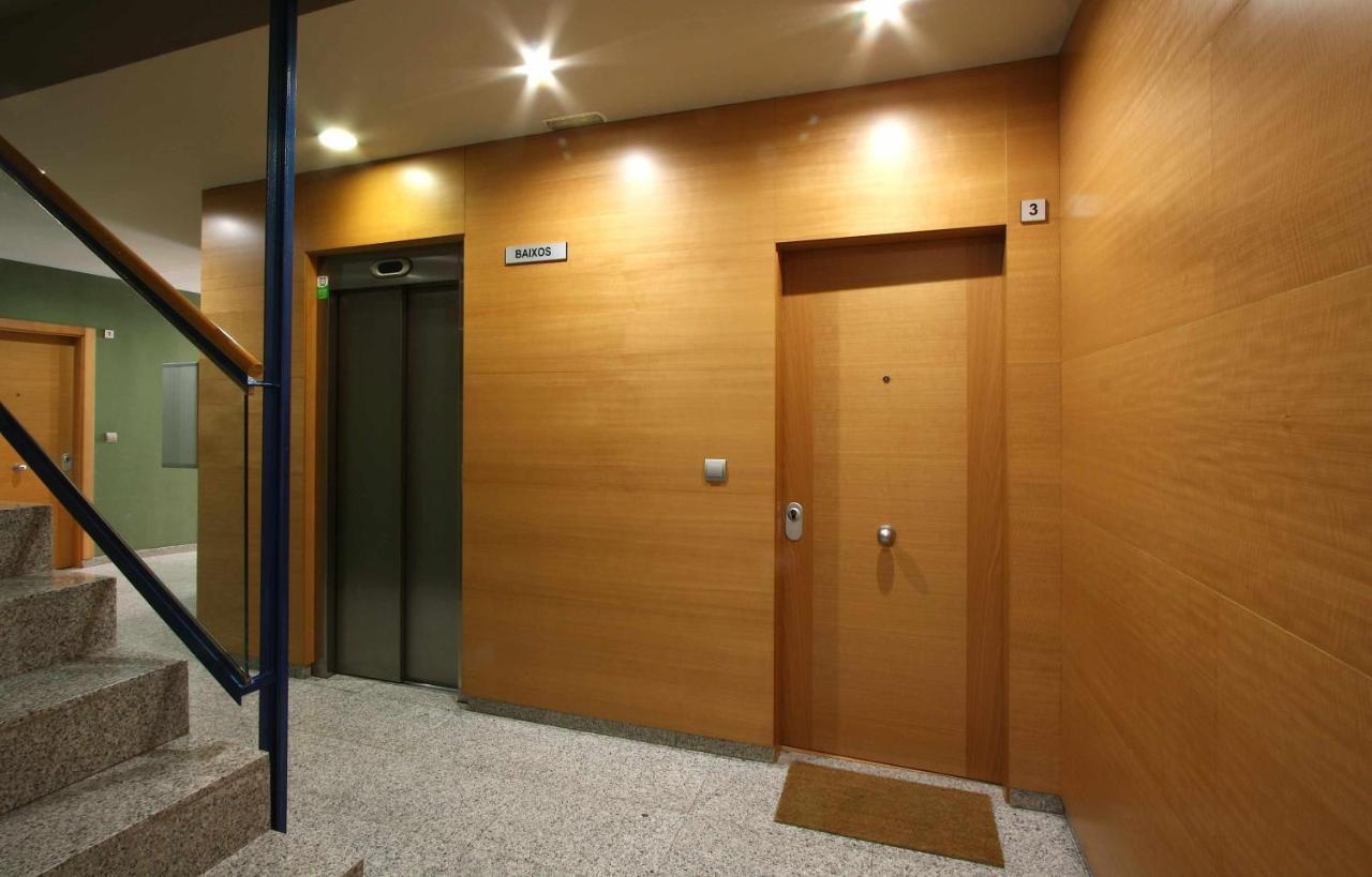 Mazi Apartments Downtown Матаро Экстерьер фото